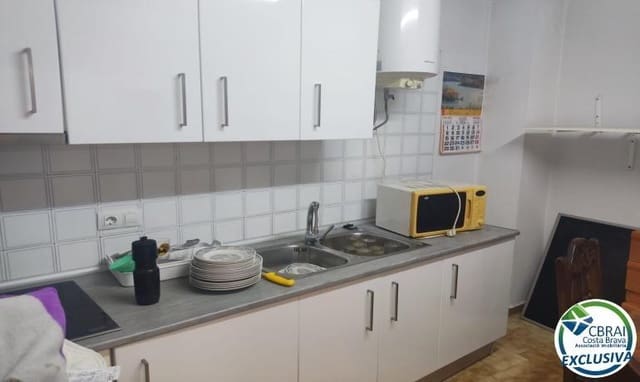 Komercyjne na sprzedaż w Empuriabrava, Castelló d'Empúries - 144 000 € (Ref: 10100433)