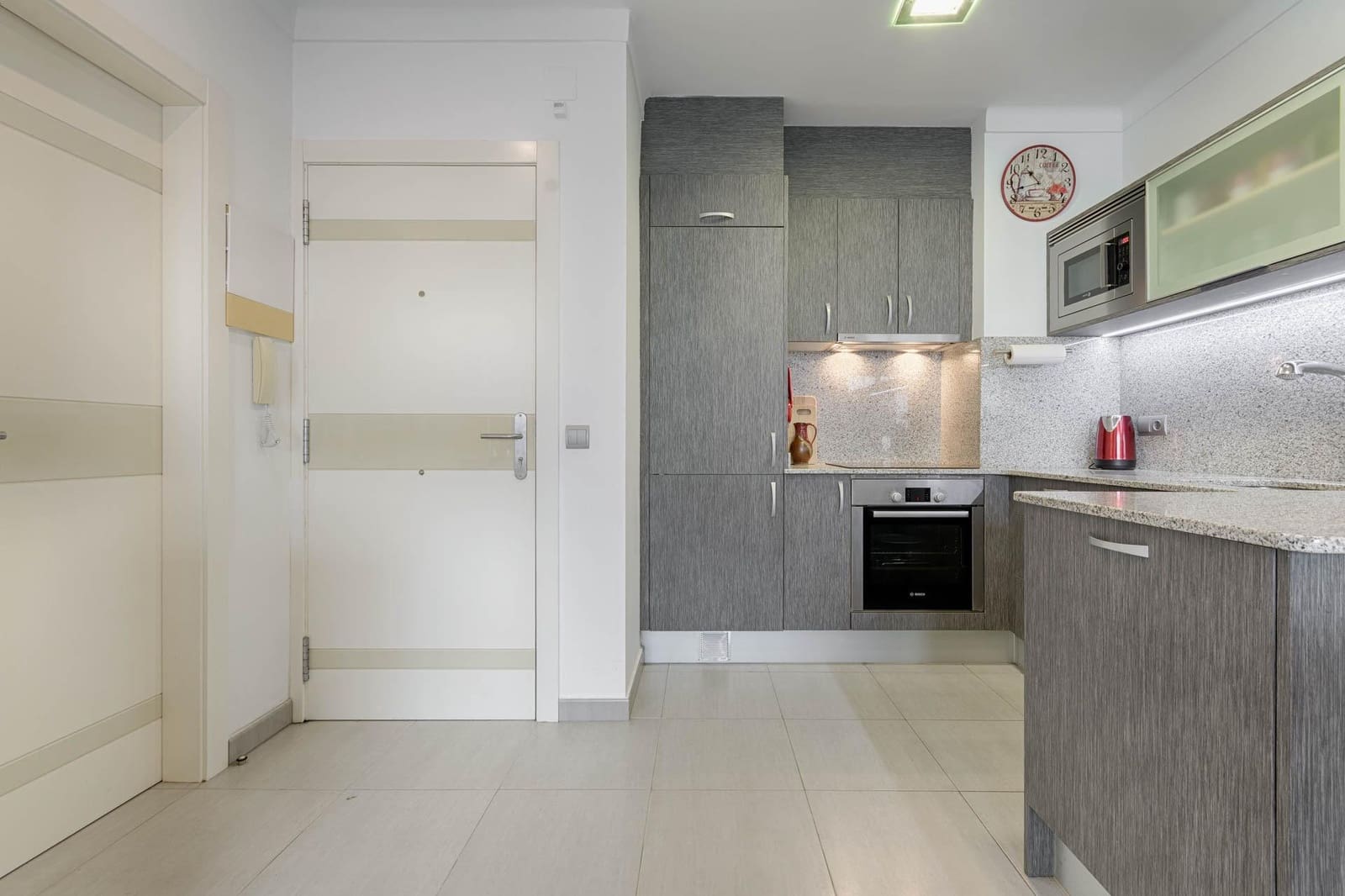 1 bedroom Apartment for rent in Roses - € 890 (Ref: 10102598)
