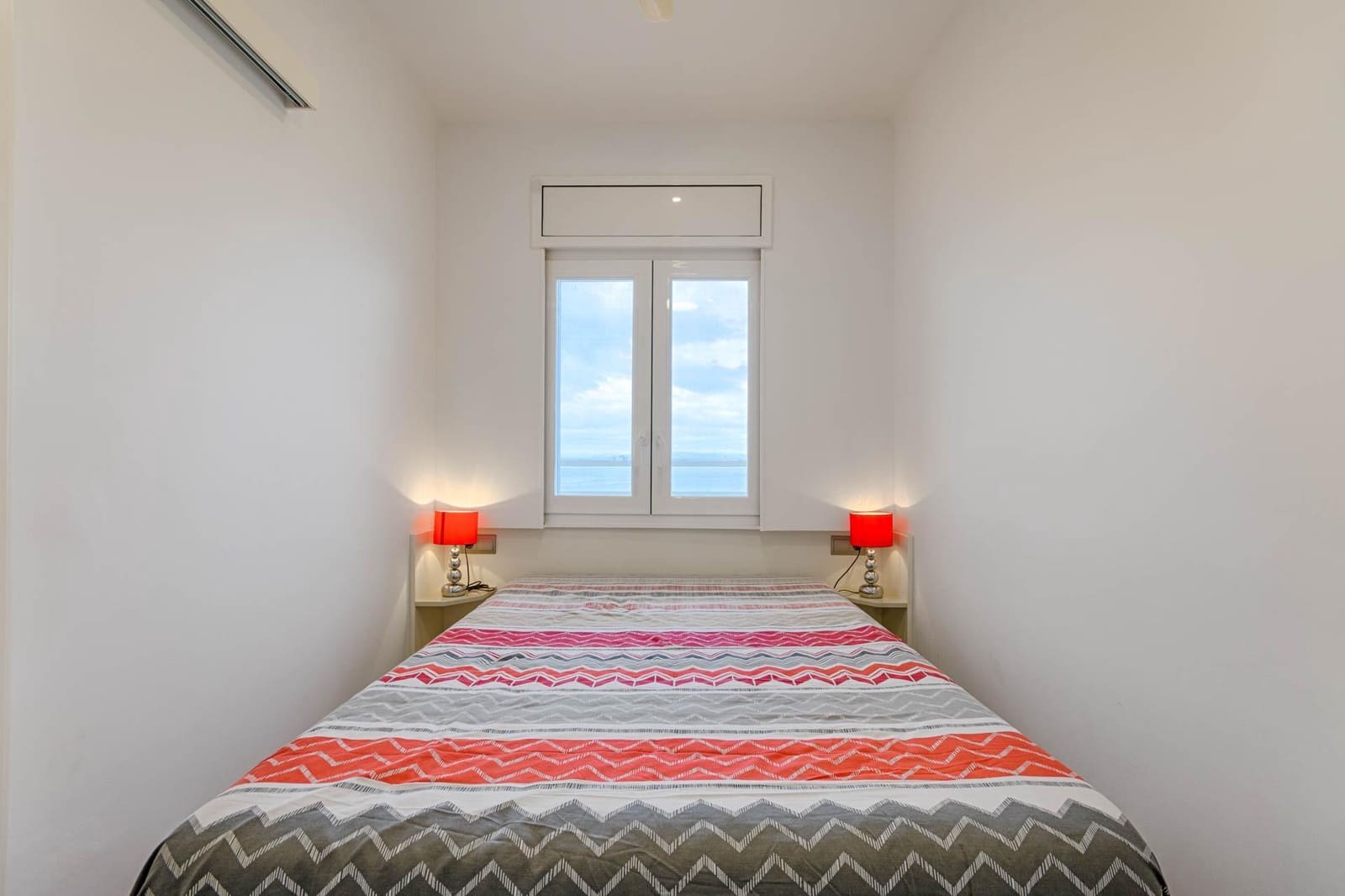1 bedroom Apartment for rent in Roses - € 890 (Ref: 10102598)