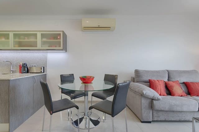 1 bedroom Apartment for rent in Roses - € 890 (Ref: 10102598)