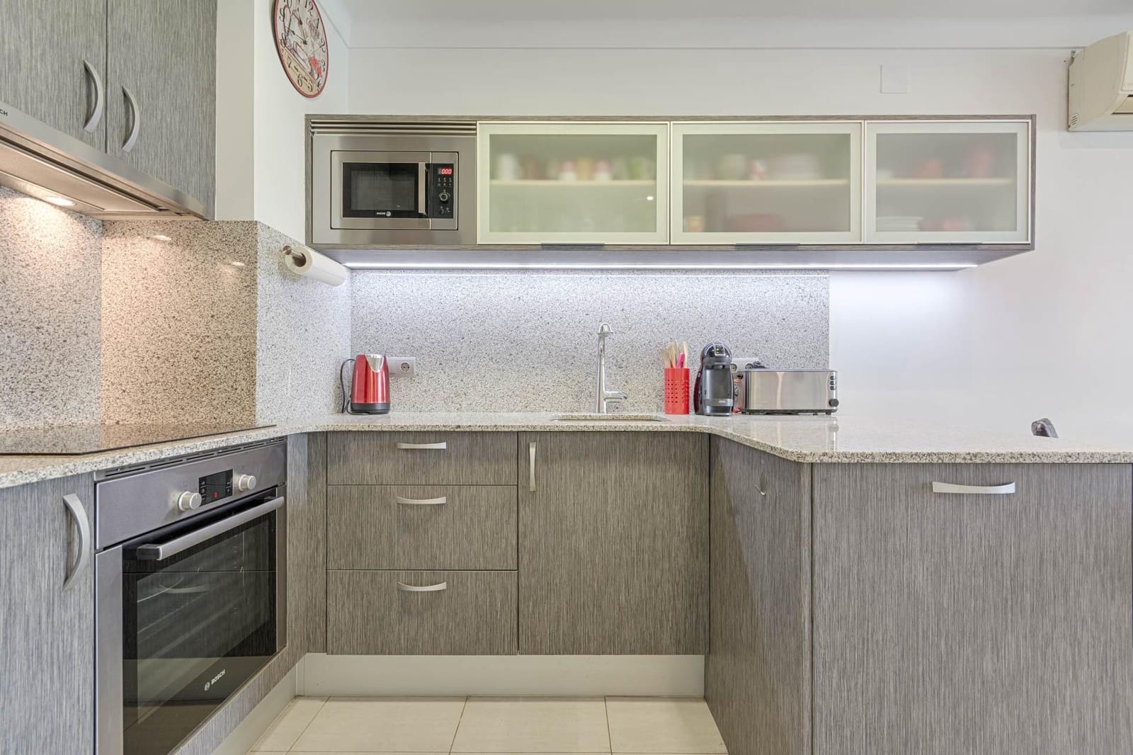 1 bedroom Apartment for rent in Roses - € 890 (Ref: 10102598)