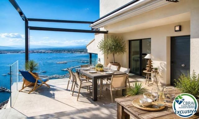 Pareado de 3 habitaciones en Roses en venta con garaje - 655.000 € (Ref: 10102600)