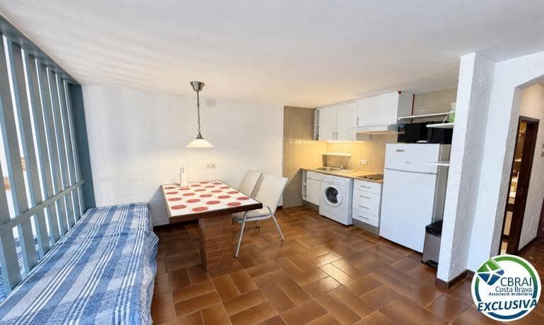Yksiö myytävänä paikassa Santa Margarida - 185 000 € (Ref: 10109677)