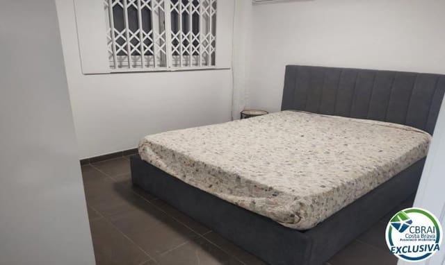 3 makuuhuone Huvila myytävänä paikassa Empuriabrava, Castelló d'Empúries mukana uima-altaan - 475 000 € (Ref: 10115865)