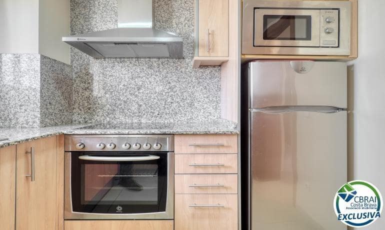 2 sovrum Lägenhet till salu i Roses med pool garage - 365 000 € (Ref: 10131973)
