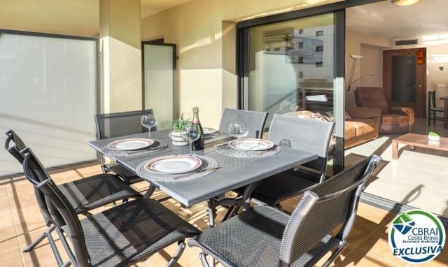 2 sovrum Lägenhet till salu i Roses med pool garage - 365 000 € (Ref: 10131973)
