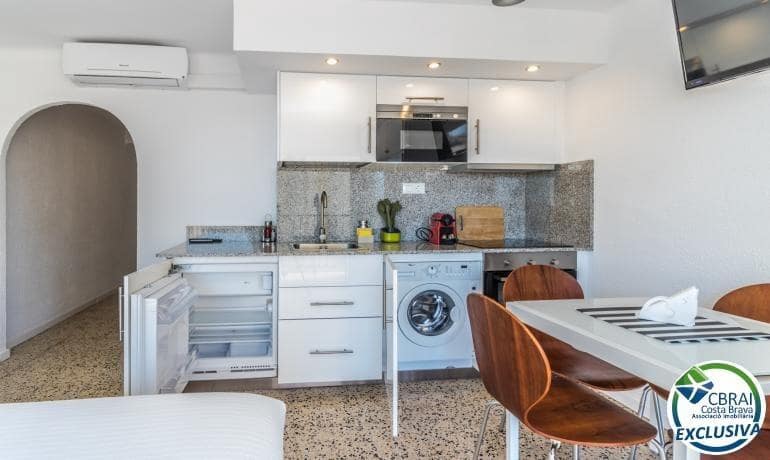 Studio na sprzedaż w Empuriabrava - 119 000 € (Ref: 10150369)