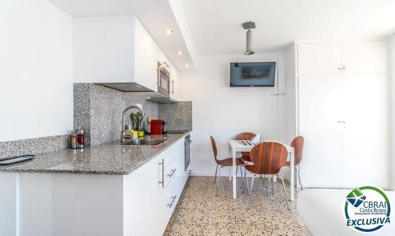 Studio na sprzedaż w Empuriabrava - 119 000 € (Ref: 10150369)
