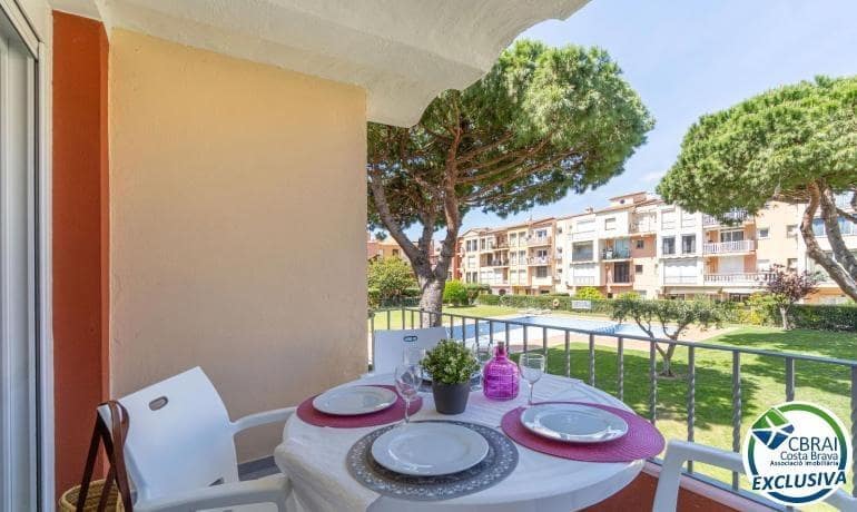 2 slaapkamer Appartement te koop in Empuriabrava met zwembad - € 257.000 (Ref: 10157884)