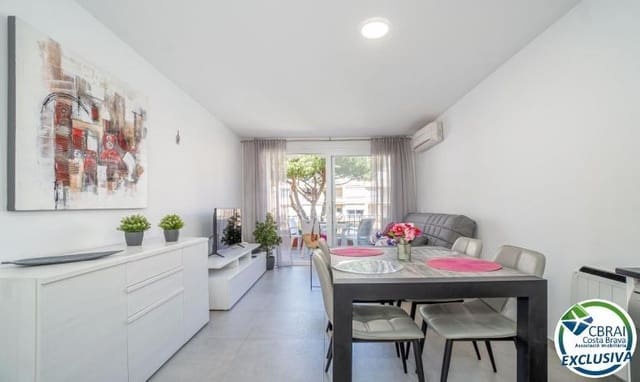 2 slaapkamer Appartement te koop in Empuriabrava, Castelló d'Empúries met zwembad - € 257.000 (Ref: 10157884)
