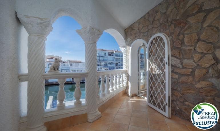 3 camera da letto Casa in vendita in Empuriabrava con piscina garage - 460.000 € (Rif: 10159671)