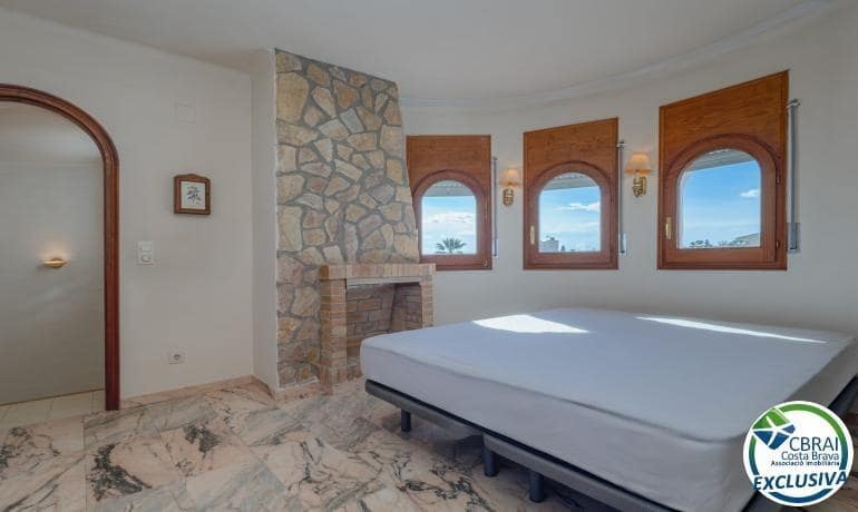 3 camera da letto Casa in vendita in Empuriabrava con piscina garage - 460.000 € (Rif: 10159671)