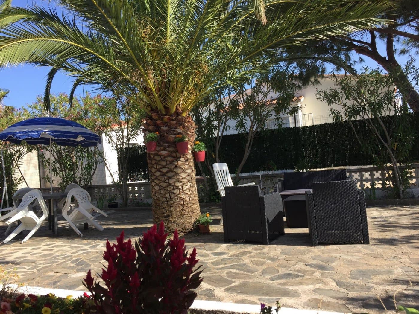 2 bedroom Villa for sale in Santa Margarida with garage - € 336,000 (Ref: 6288081)