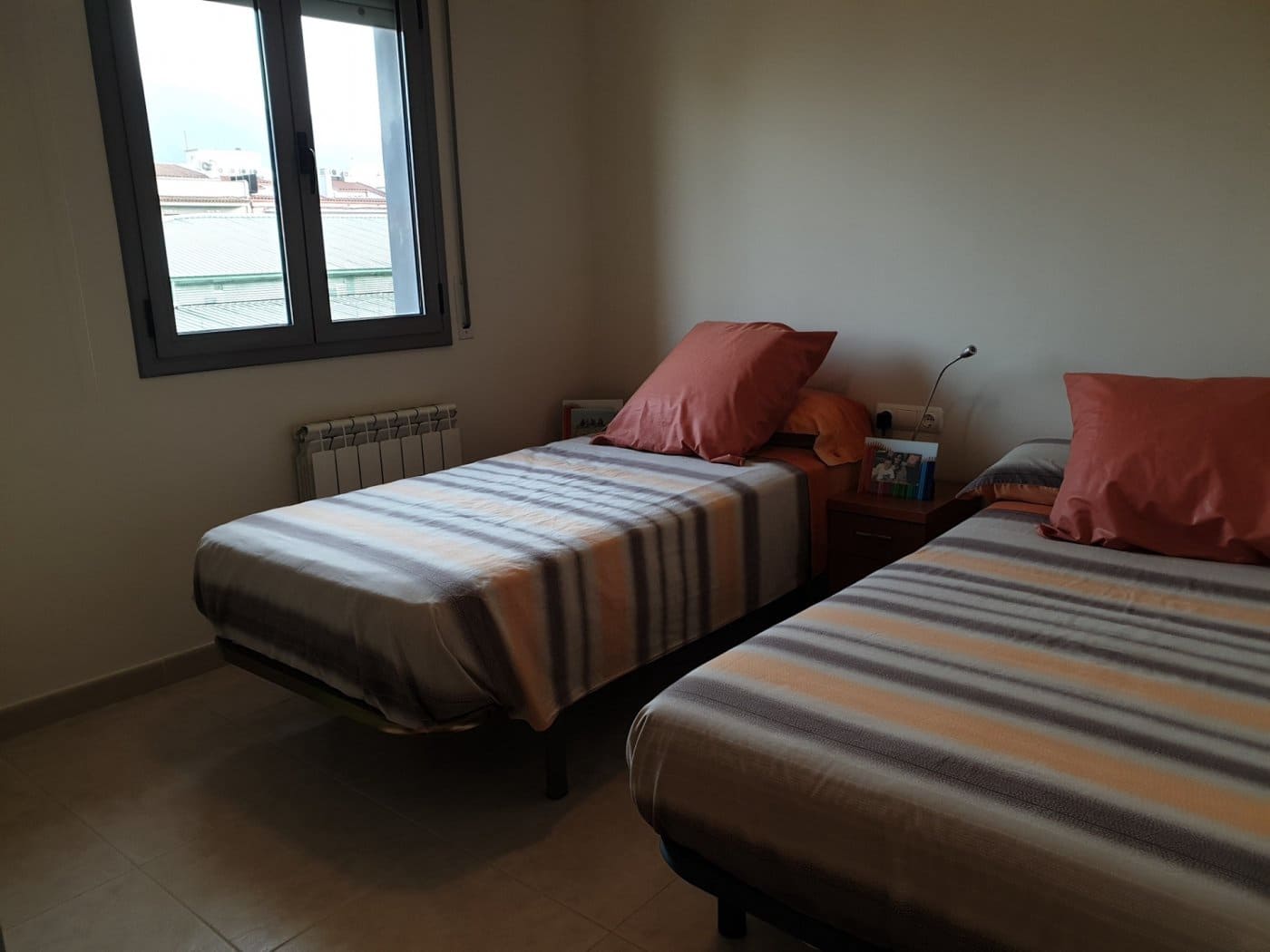 3 bedroom Apartment for rent in Roses with garage - € 870 (Ref: 6466829)