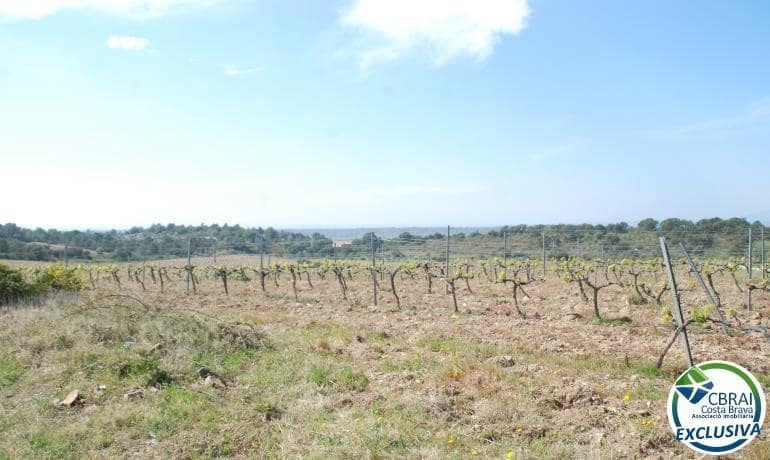 Building Plot for sale in Garriguella - € 210,000 (Ref: 7200143)