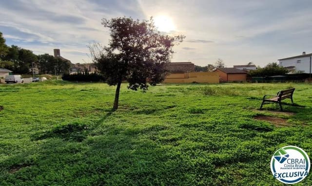 Building Plot for sale in Garriguella - € 210,000 (Ref: 7200143)