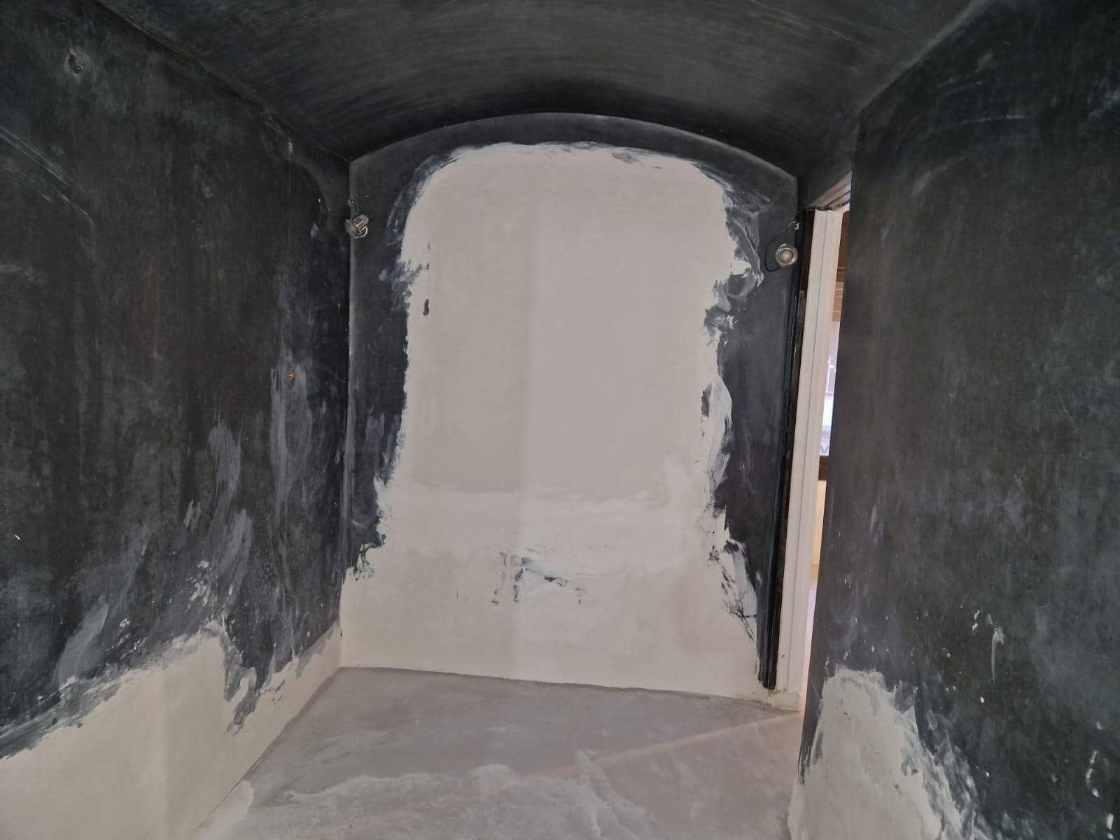 Office for rent in Roses - € 500 (Ref: 7350327)