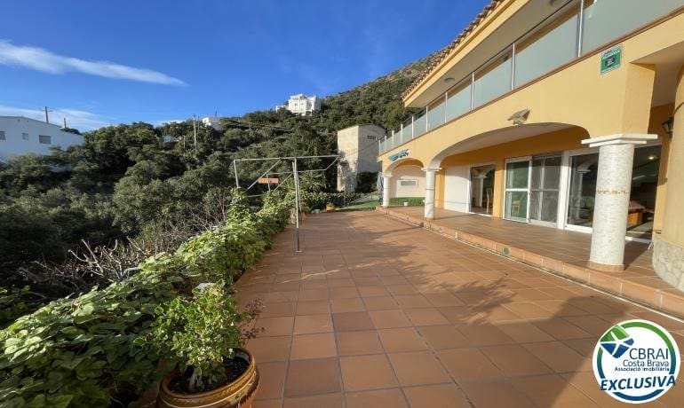 4 bedroom Finca/Country House for sale in El Mas Fumats with pool - € 780,000 (Ref: 7362924)