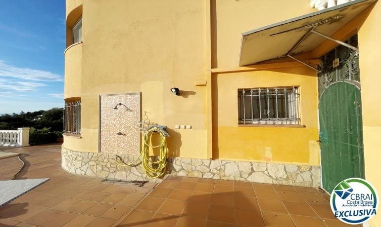 4 bedroom Finca/Country House for sale in El Mas Fumats with pool - € 780,000 (Ref: 7362924)