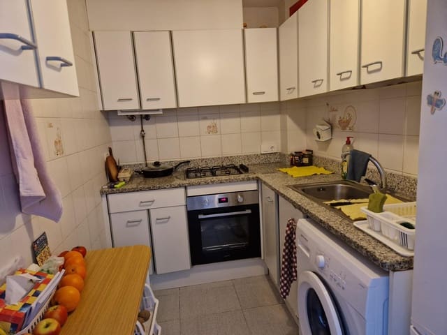 Apartamento de 2 habitaciones en Roses en venta - 150.000 € (Ref: 7508383)