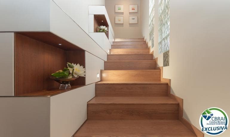 3 Zimmer Villa zu verkaufen in Roses mit Pool Garage - 675.000 € (Ref: 7521756)