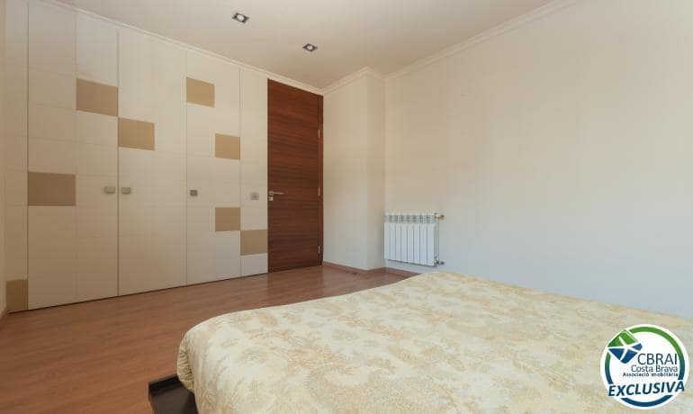 3 Zimmer Villa zu verkaufen in Roses mit Pool Garage - 675.000 € (Ref: 7521756)