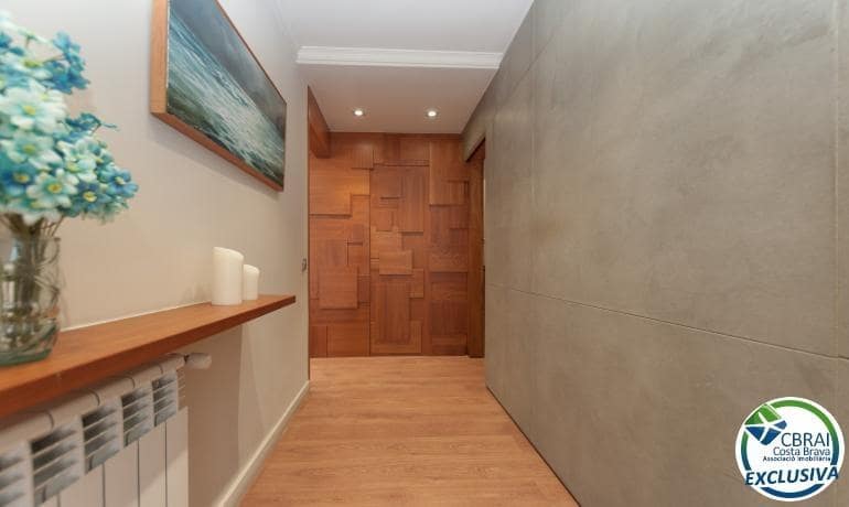 3 Zimmer Villa zu verkaufen in Roses mit Pool Garage - 675.000 € (Ref: 7521756)