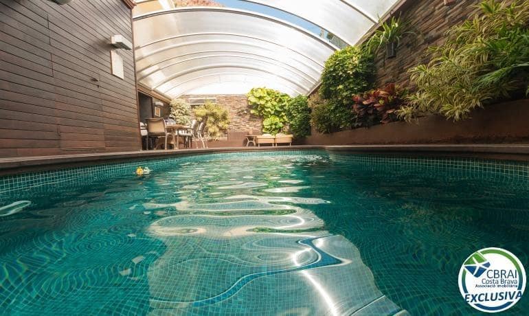 3 Zimmer Villa zu verkaufen in Roses mit Pool Garage - 675.000 € (Ref: 7521756)