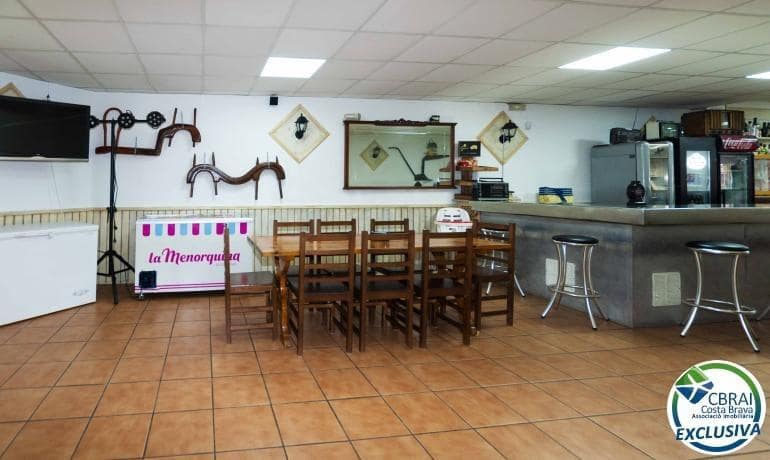 Gewerbe zu verkaufen in Roses - 746.000 € (Ref: 7569981)