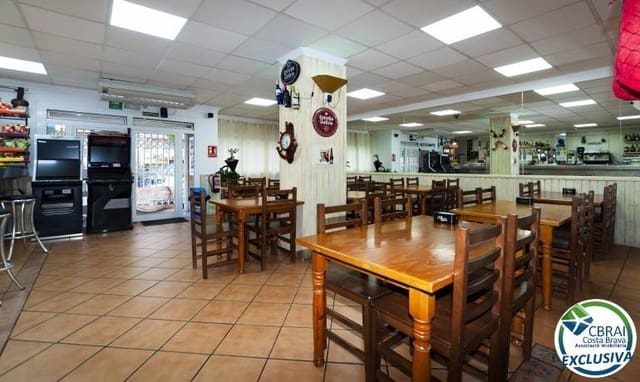 Gewerbe zu verkaufen in Roses - 746.000 € (Ref: 7569981)