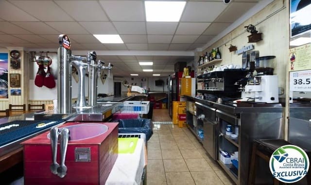 Gewerbe zu verkaufen in Roses - 746.000 € (Ref: 7569981)