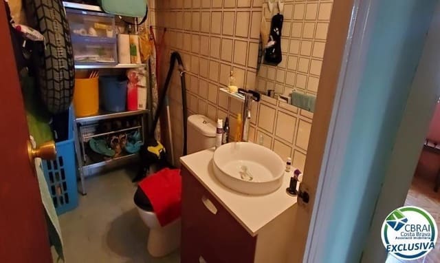 Apartamento de 2 habitaciones en Roses en venta - 180.000 € (Ref: 7670483)