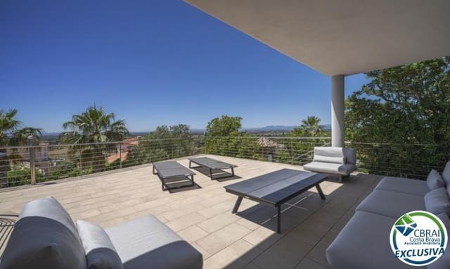 Chalet de 3 habitaciones en Palau-saverdera en venta con piscina garaje - 1.180.000 € (Ref: 7839763)