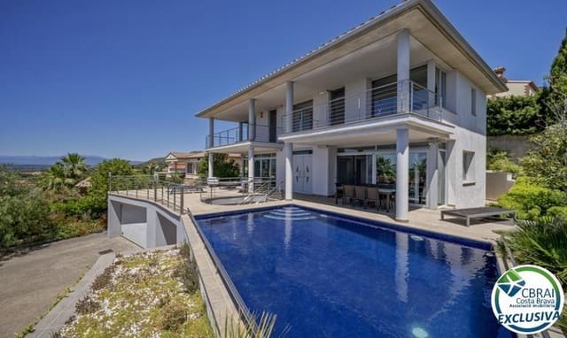 Chalet de 3 habitaciones en Palau-saverdera en venta con piscina garaje - 1.180.000 € (Ref: 7839763)