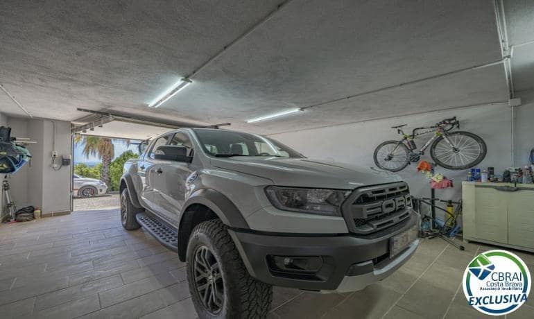 3 slaapkamer Villa te koop in Palau-saverdera met zwembad garage - € 1.180.000 (Ref: 7839763)