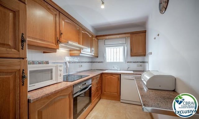 4 quarto Apartamento para venda em Roses - 249 000 € (Ref: 7896176)