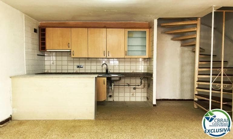 3 slaapkamer Huis te koop in Empuriabrava - € 195.000 (Ref: 7927690)