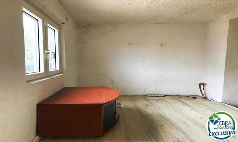 3 slaapkamer Huis te koop in Empuriabrava - € 195.000 (Ref: 7927690)