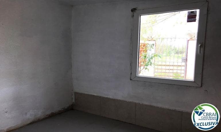 3 slaapkamer Huis te koop in Empuriabrava - € 195.000 (Ref: 7927690)