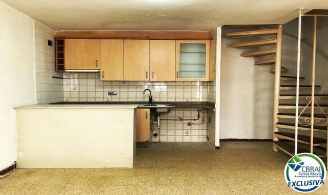 3 slaapkamer Huis te koop in Empuriabrava, Castelló d'Empúries - € 195.000 (Ref: 7927690)