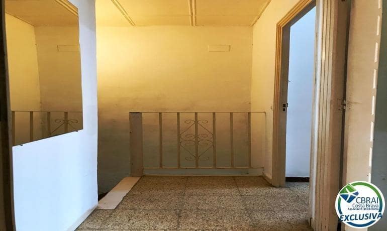 3 slaapkamer Huis te koop in Empuriabrava - € 195.000 (Ref: 7927690)