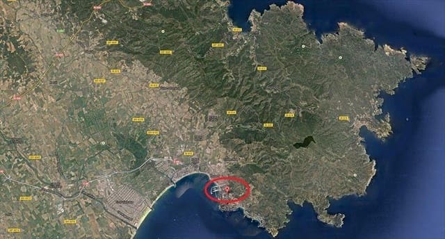 Terrain à Bâtir à vendre à Roses - 294 000 € (Ref: 7945148)