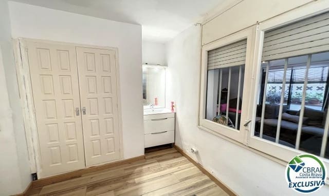 6 soverom Leilighet til salgs i Roses - € 315 000 (Ref: 7982562)