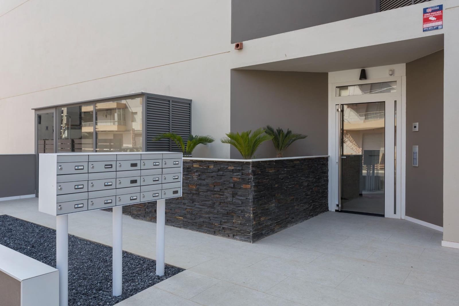 2 bedroom Apartment for rent in Santa Margarida with garage - € 990 (Ref: 8124278)