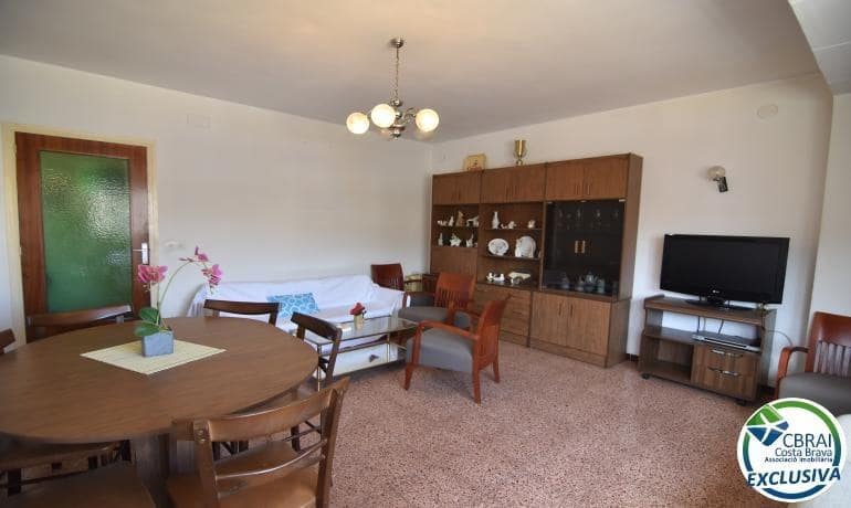 3 soveværelse Lejlighed til salg i Roses - € 179.000 (Ref: 8188221)