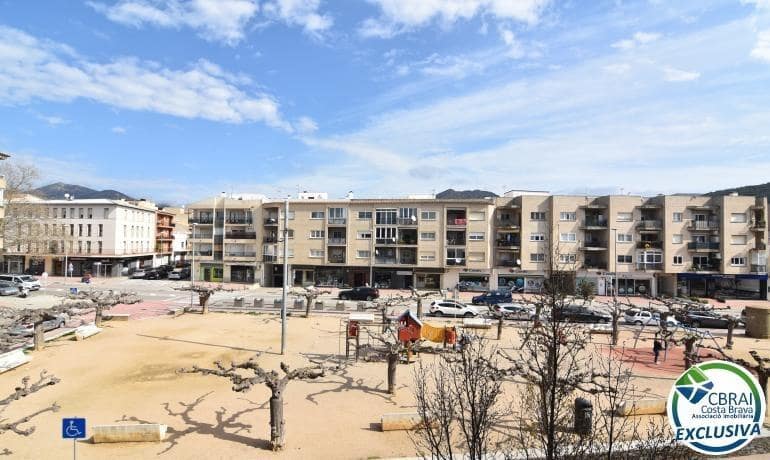 3 soveværelse Lejlighed til salg i Roses - € 179.000 (Ref: 8188221)