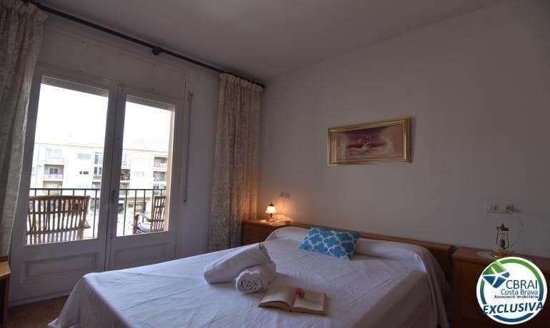 3 soveværelse Lejlighed til salg i Roses - € 179.000 (Ref: 8188221)