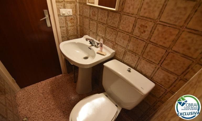 3 soveværelse Lejlighed til salg i Roses - € 179.000 (Ref: 8188221)