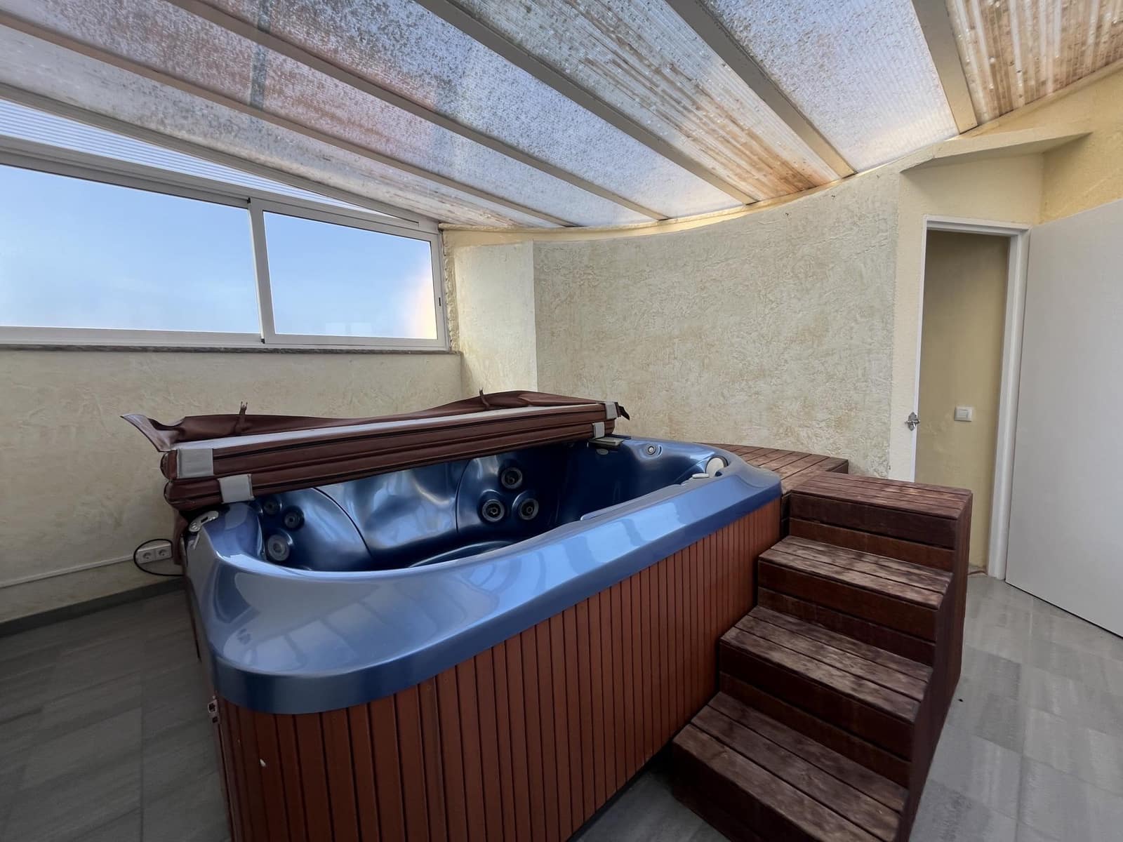 3 soverom Villa til salgs i Empuriabrava med svømmebasseng garasje - € 1 200 000 (Ref: 8327702)