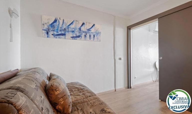 2 bedroom Apartment for sale in Empuriabrava - € 347,000 (Ref: 8333923)